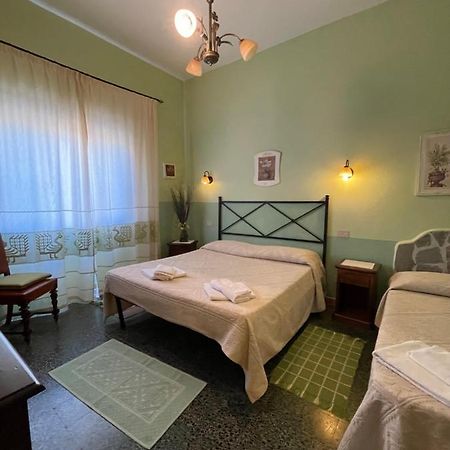 Fera5 Hotel Olbia Eksteriør billede