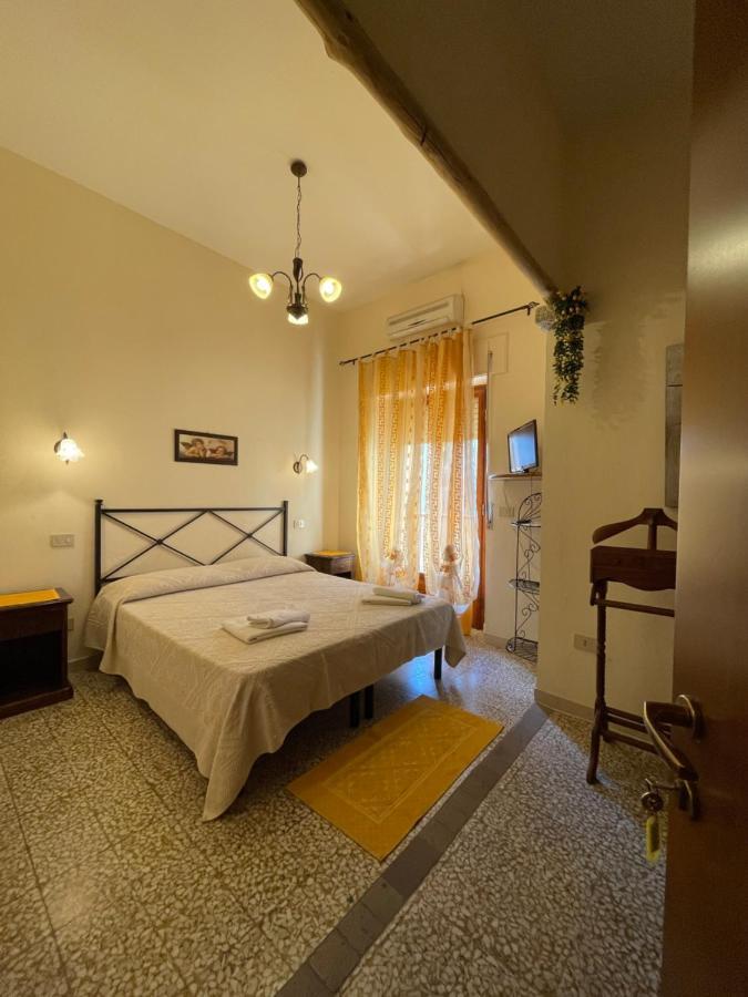 Fera5 Hotel Olbia Eksteriør billede